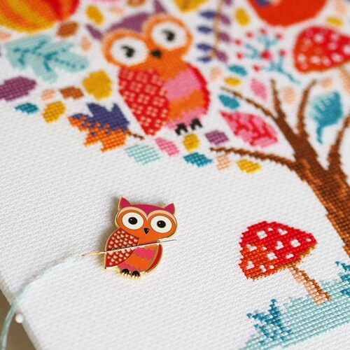 Caterpillar Cross Stitch Owl Needle Minder