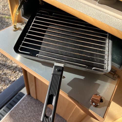 Nu Venture 2004 VW Transporter T5 LWB HighTop 2.5 TDi (174) Camper Van 2 Berth