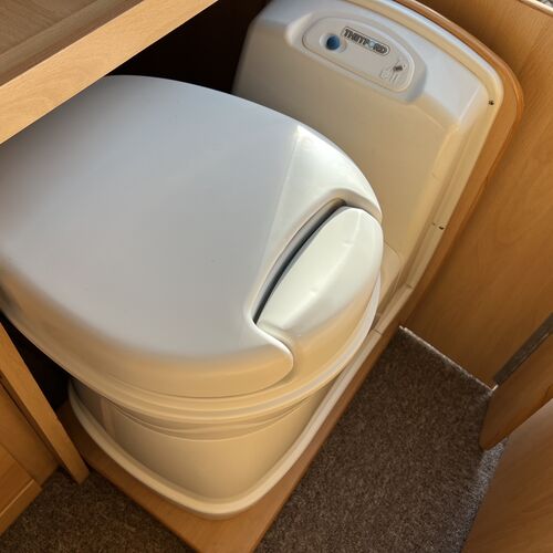 Nu Venture 2004 VW Transporter T5 LWB HighTop 2.5 TDi (174) Camper Van 2 Berth