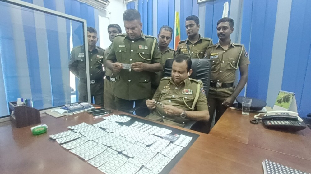 போதையை ஏற்படுத்தும் வில்லைகளுடன் வியாபாரி கைது