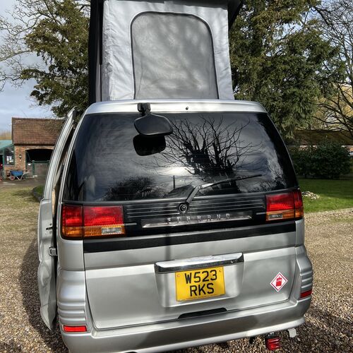 Nissan Elgrand Camper Van 4 Berth 3.0TDi Automatic 2000 Model Pro Conversion