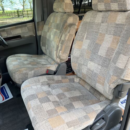 Nissan Elgrand Camper Van 4 Berth 3.0TDi Automatic 2000 Model Pro Conversion