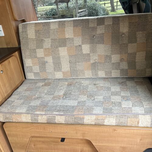 Nissan Elgrand Camper Van 4 Berth 3.0TDi Automatic 2000 Model Pro Conversion