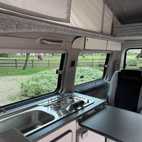 2003 Mazda Bongo Aero Camper Van 4 Berth 2.0 Petrol Auto Pro Conversion