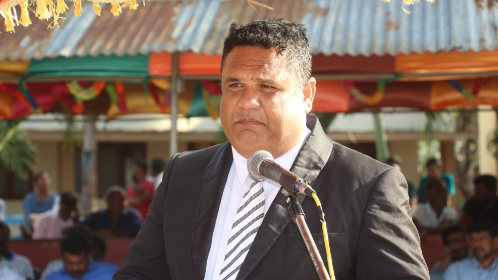 வெற்றியும், தோல்வியும் இறுதியில் நாட்டிற்கும் சேரும்