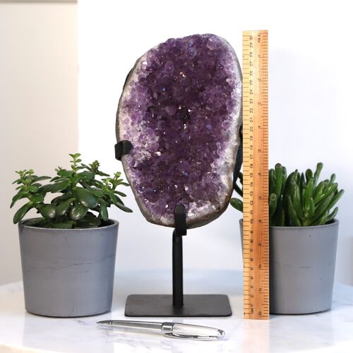 Amethyst Geode Pod