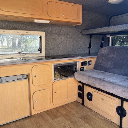 2006 Ford Transit 2.0 TD MWB Camper Van 2 Berth Heating/Hot Water