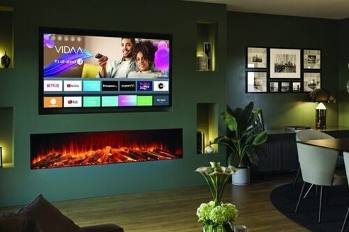 Electric fires with media walls