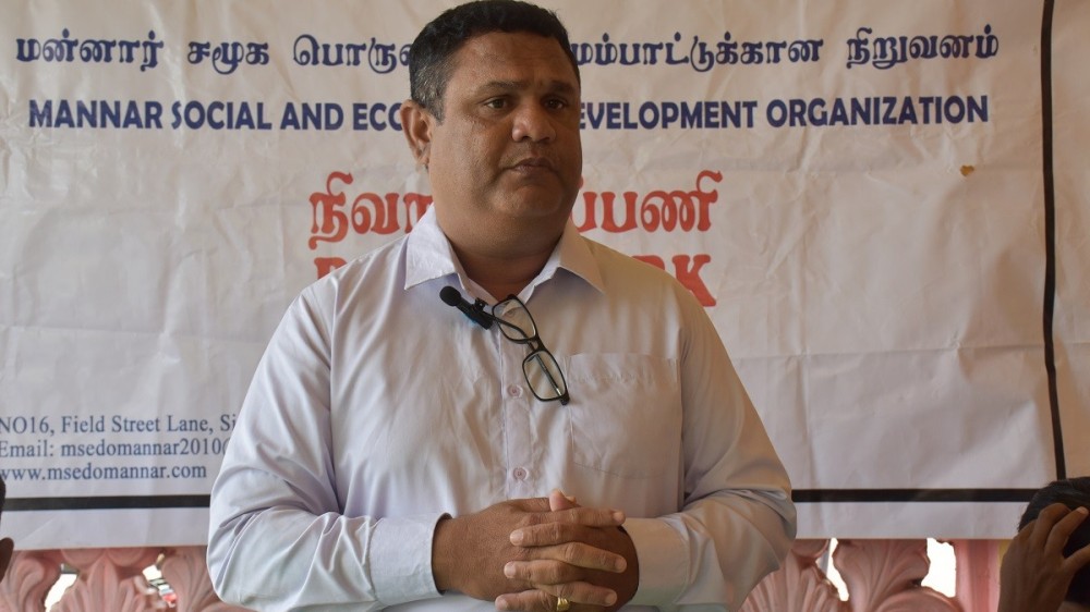 வாழ்வாதார உதவியுடன் உலர் உணவு பொதிகள் வழங்கும் வைபவம்