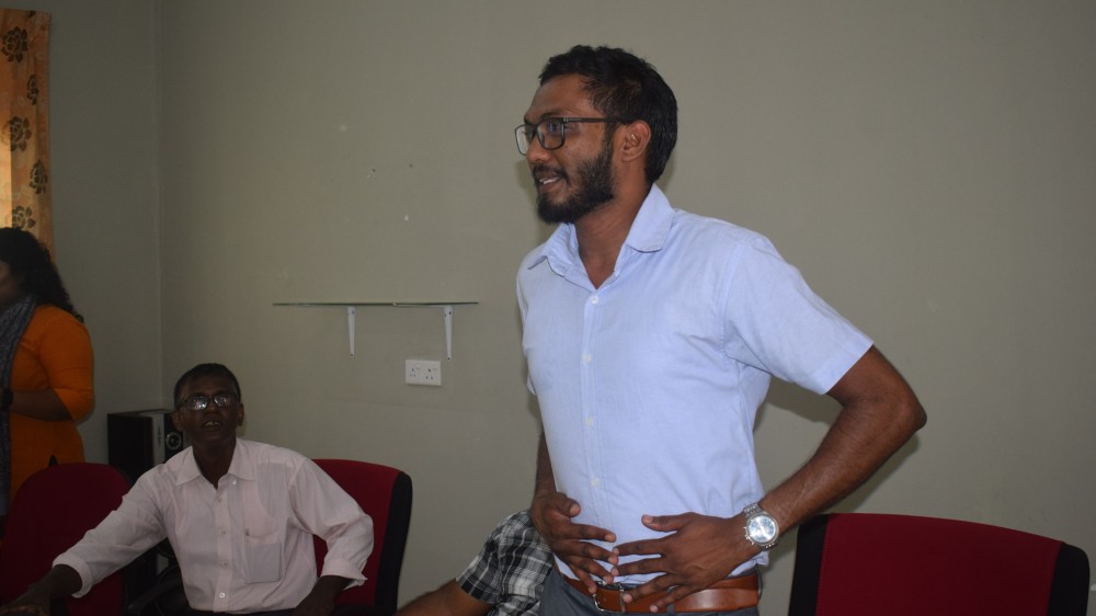 மீனவ பிரதிநிதிகளுடனான  'சேவ் த லைவ்' ராகுலன் கலந்துரையாடல்