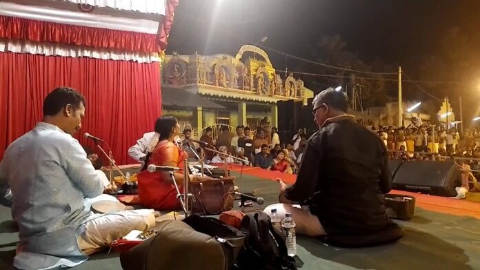 காரைநகரில் ஓரங்கட்டப்பட்ட சரவணபவன் - விலாசம் காட்டிய சுமந்திரன் குரூப்