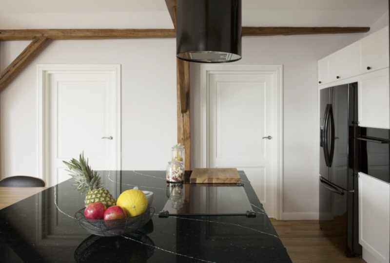 Classic Quartz Nocturne