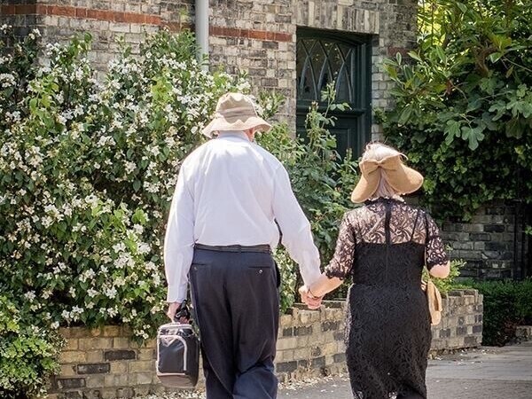 Punting & walking tour combo