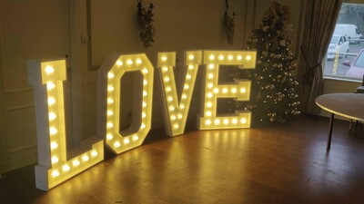 Light Up LOVE Letters