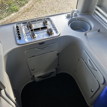 Renault TRAFIC SL27 DCI 100 SWB Lifestyle Developments St Tropez Camper Van