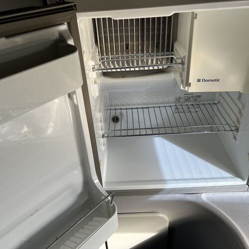 Renault TRAFIC SL27 DCI 100 SWB Lifestyle Developments St Tropez Camper Van