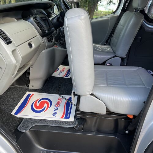 Renault TRAFIC SL27 DCI 100 SWB Lifestyle Developments St Tropez Camper Van