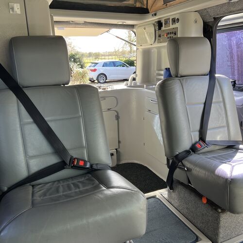 Renault TRAFIC SL27 DCI 100 SWB Lifestyle Developments St Tropez Camper Van