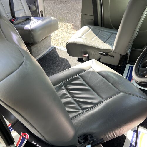 Renault TRAFIC SL27 DCI 100 SWB Lifestyle Developments St Tropez Camper Van