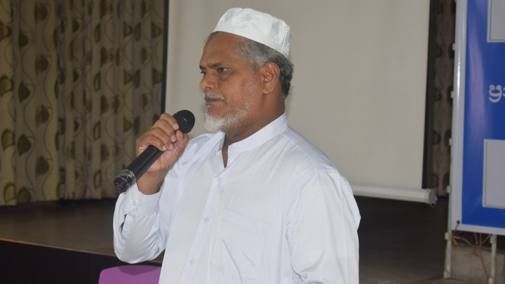 அரசியலை வாழ்க்கையை கட்டியெழுப்புவதற்காகப் பயன்படுத்துங்கள்