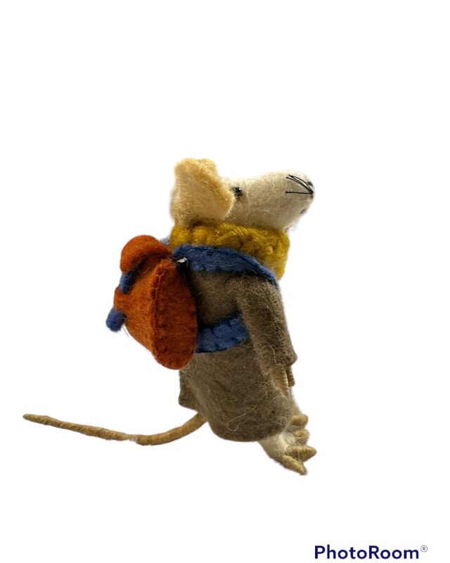 Mouse with scarf