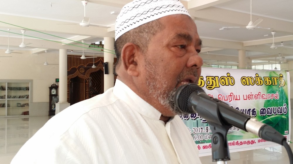 சாய்ந்தமருதின் மூத்த உலமா காஸிம் மெளலவி காலமானார்