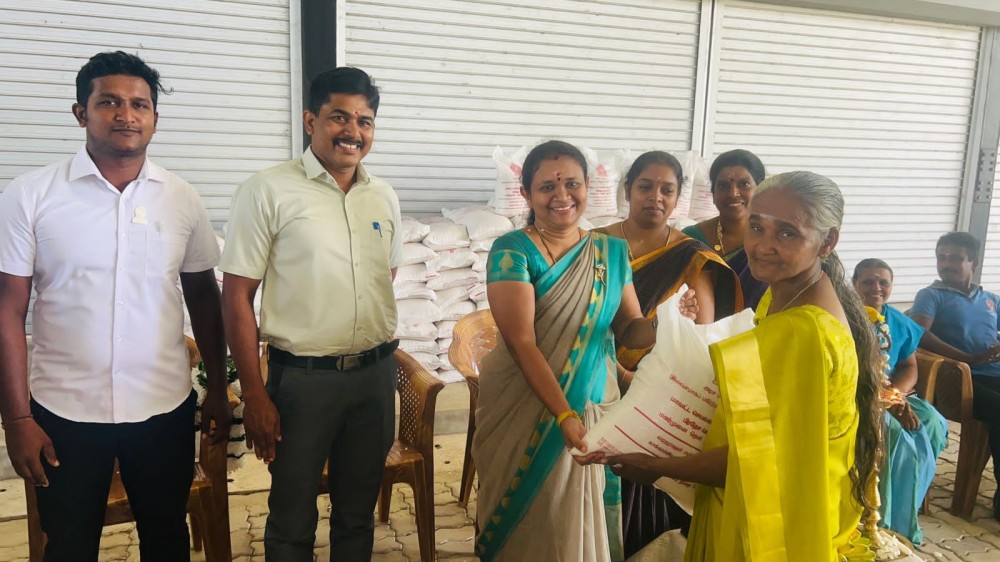 அரிசி விநியோகம்