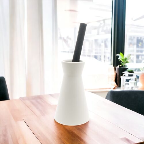 Off White Cermic Reed Diffuser