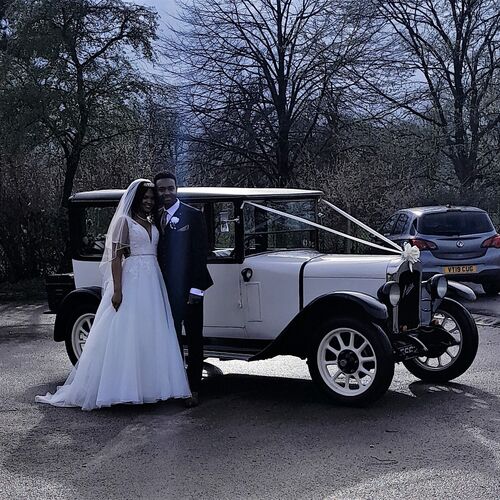 Gallery | Wedding Cars Harpenden, St Albans, Watford, Hemel Hempstead | Heritage Classic Cars