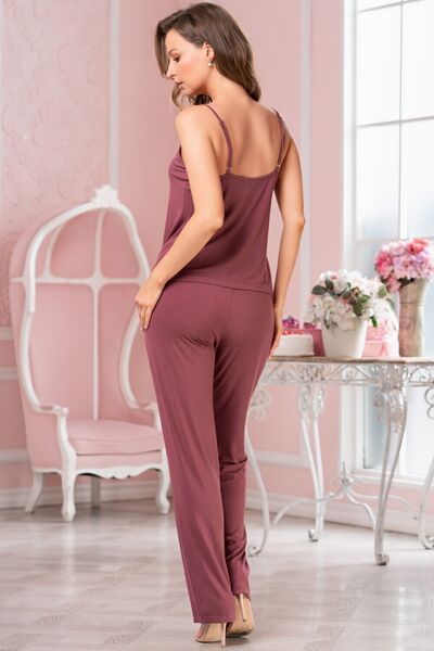 Leticia 1676 Three-pieces set