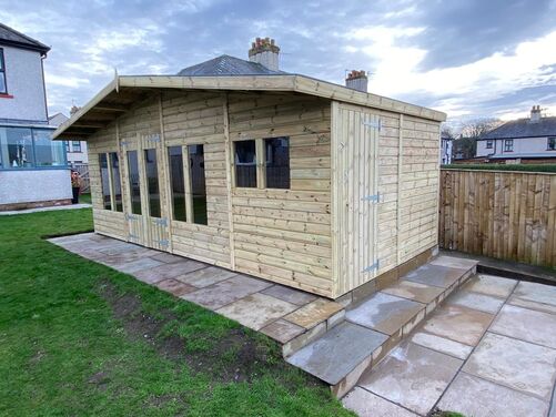 #SHA037 20x10 Apex Summer House