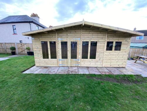 #SHA037 20x10 Apex Summer House