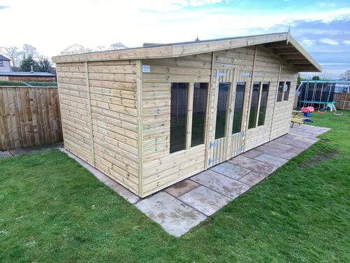 #SHA037 20x10 Apex Summer House