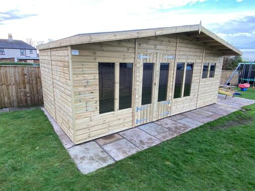 #SHA037 20x10 Apex Summer House