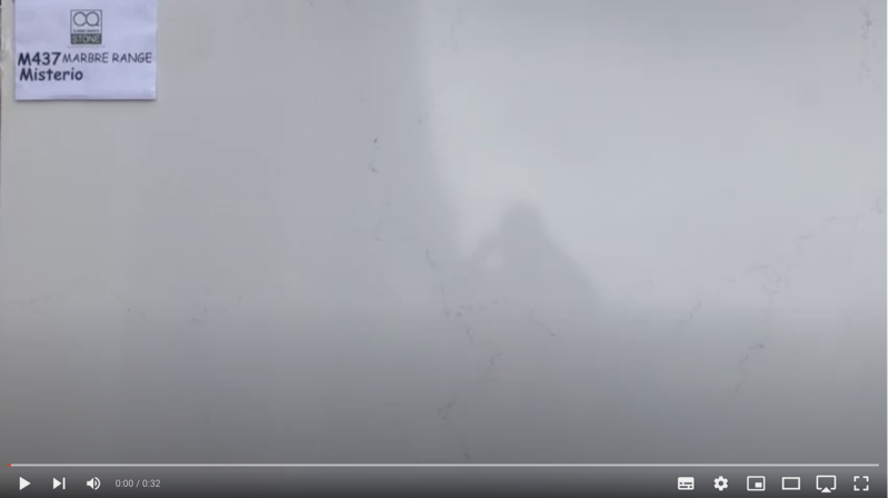 Classic quartz Misterio