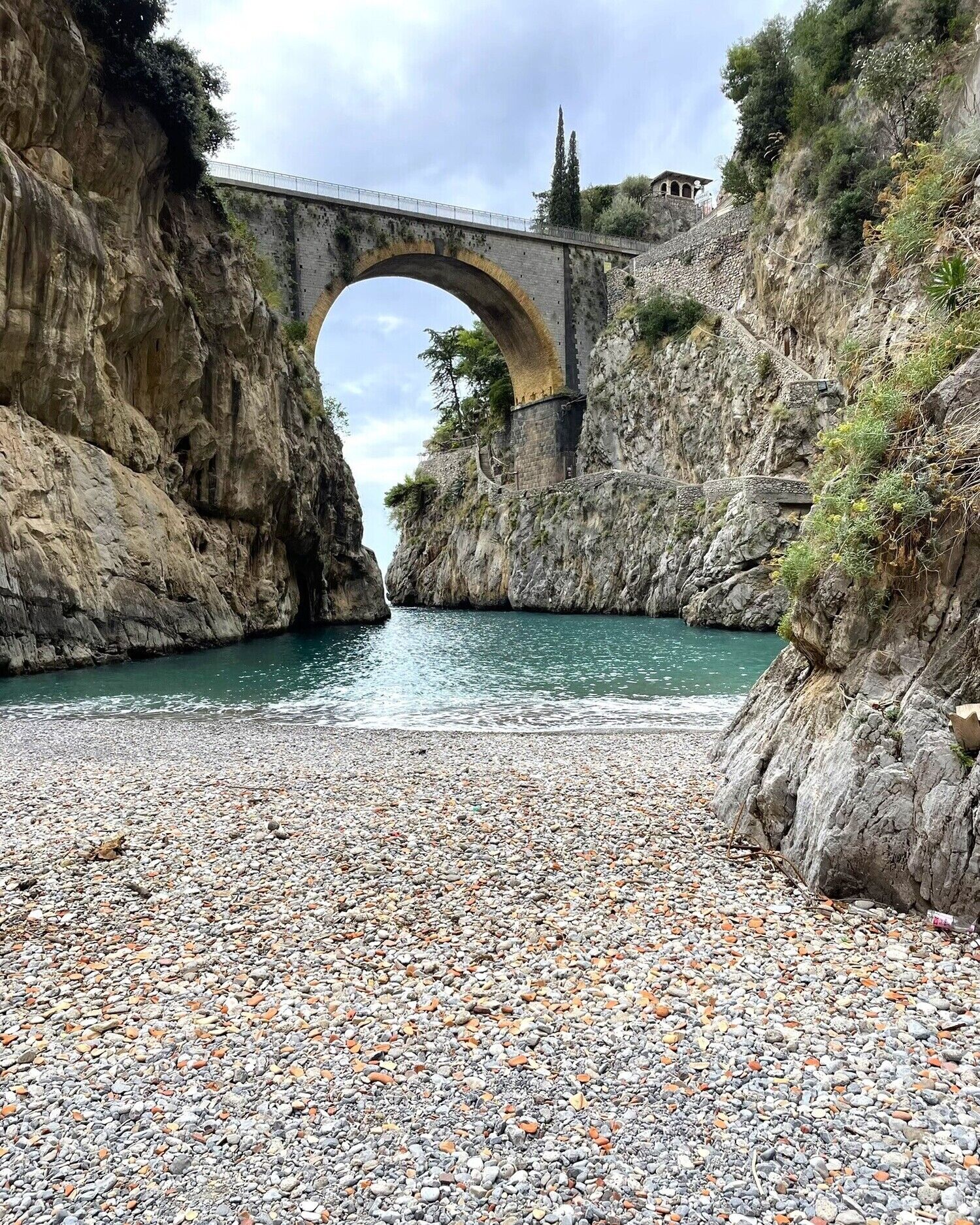 Swimming under the Fiordo di Furore bridge