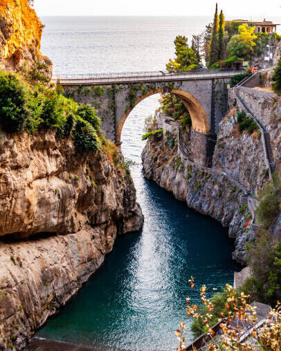 Swimming under the Fiordo di Furore bridge