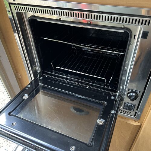 Hymer B584 Hymermobil Motorhome 3 Berth Fiat Ducato 2000 Model