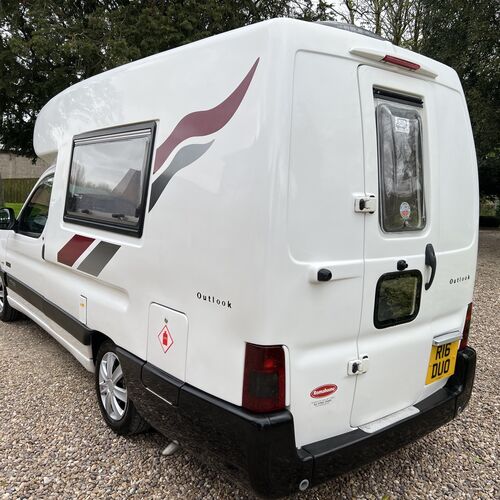 Romahome R20 Duo Outlook 2007 (07)reg Camper Van
