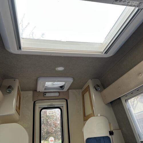Romahome R20 Duo Outlook 2007 (07)reg Camper Van