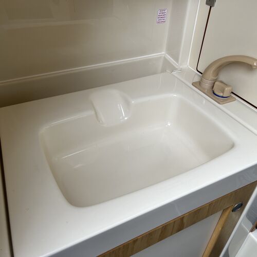 Romahome R20 Duo Outlook 2007 (07)reg Camper Van