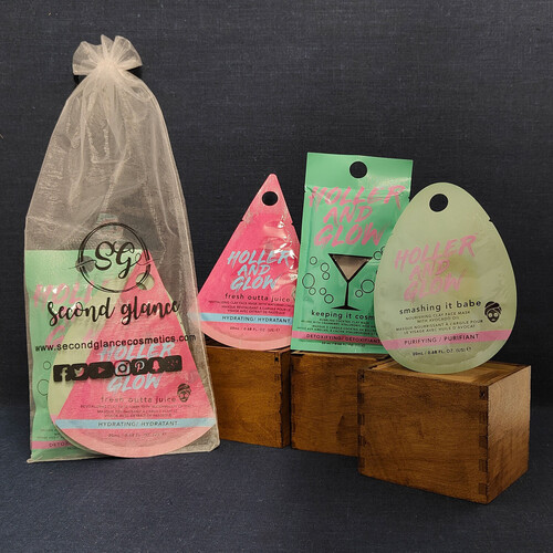 Holler and Glow Face Mask Pamper Bag