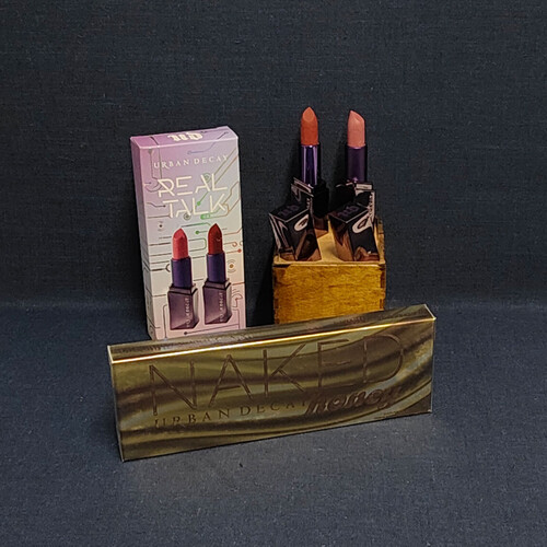 Urban Decay Naked Honey Beauty Box