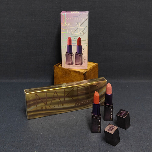 Urban Decay Naked Honey Beauty Box