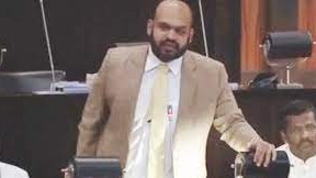 பாராளுமன்றத்தில் சட்டத்தின் கீழ் நடவடிக்கைகள் எடுக்கப்பட வேண்டுமென்ற  சாணக்கியனின் குரல்