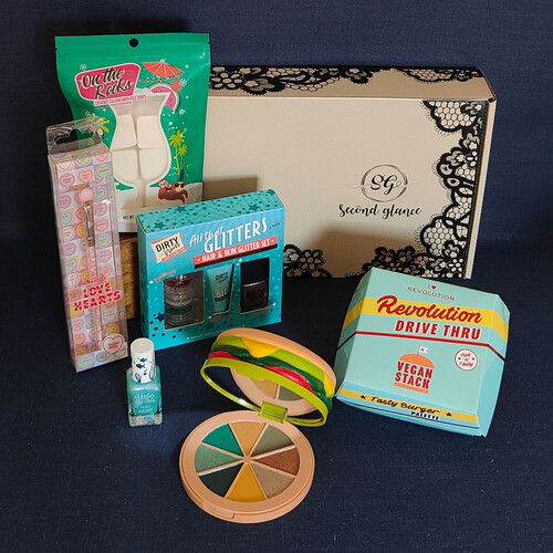 Burger & Pina Colada Beauty Box