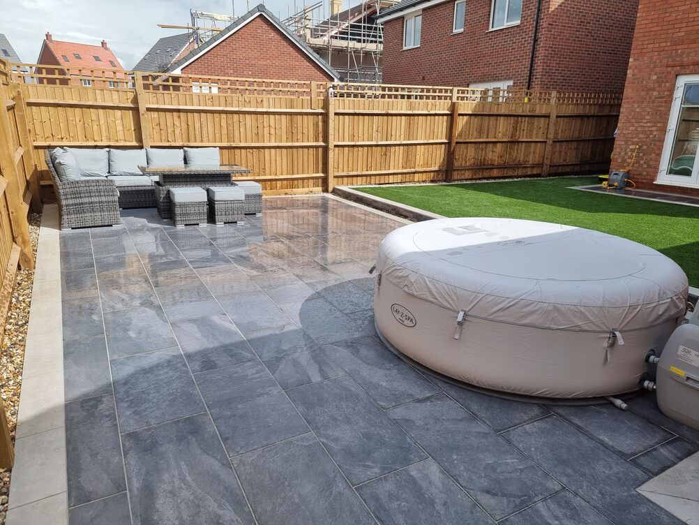 Gallery | Hd Landscaping | Landscape Gardening | Garden Maintenance Leighton Buzzard | Garden Design Bedfordshire