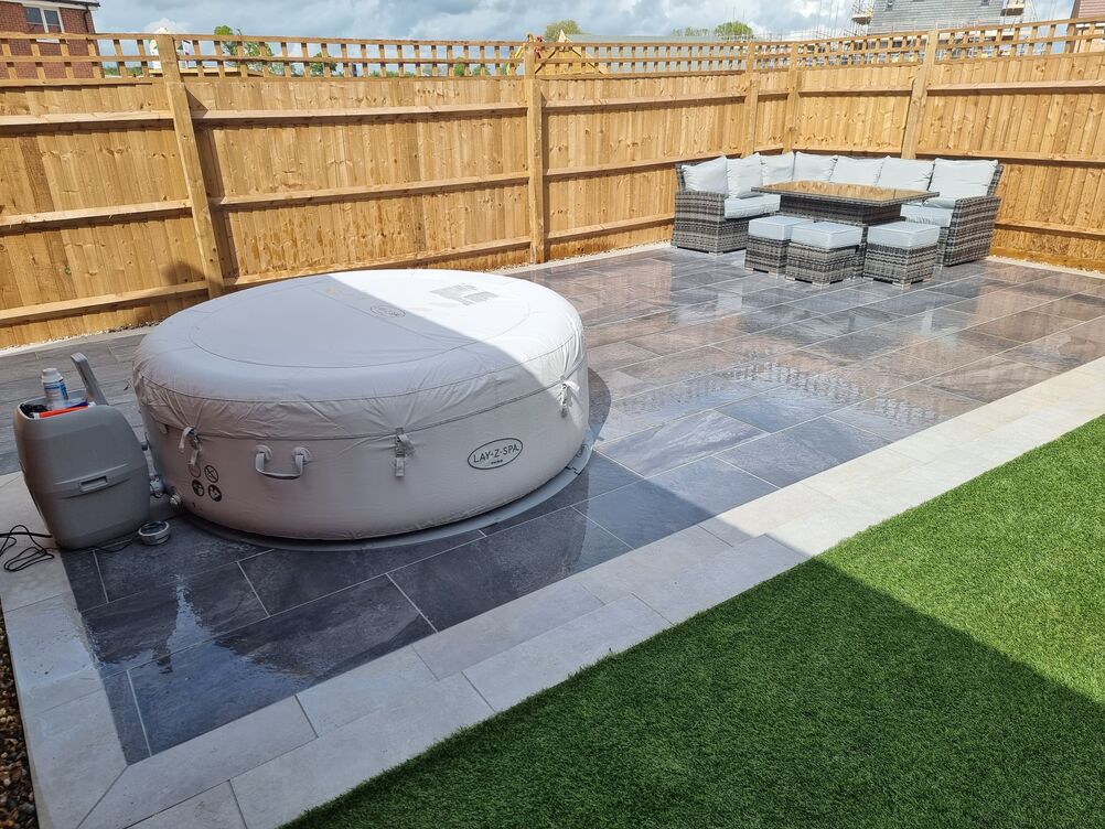 Gallery | Hd Landscaping | Landscape Gardening | Garden Maintenance Leighton Buzzard | Garden Design Bedfordshire