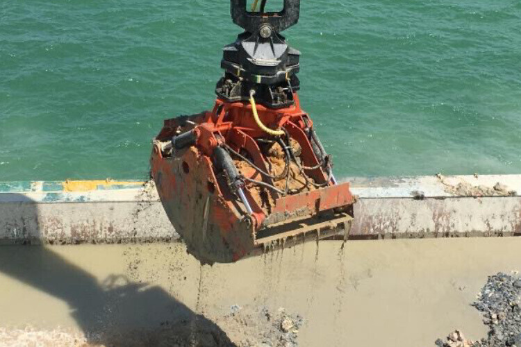 Hydraulic & Rope Grabs