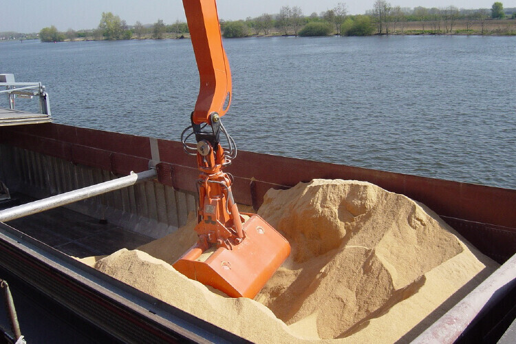 Hydraulic & Rope Grabs